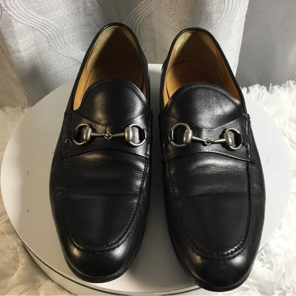 Gucci authentic jordana